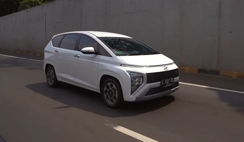 Hyundai Stargazer: комфорт и безопасность на дороге