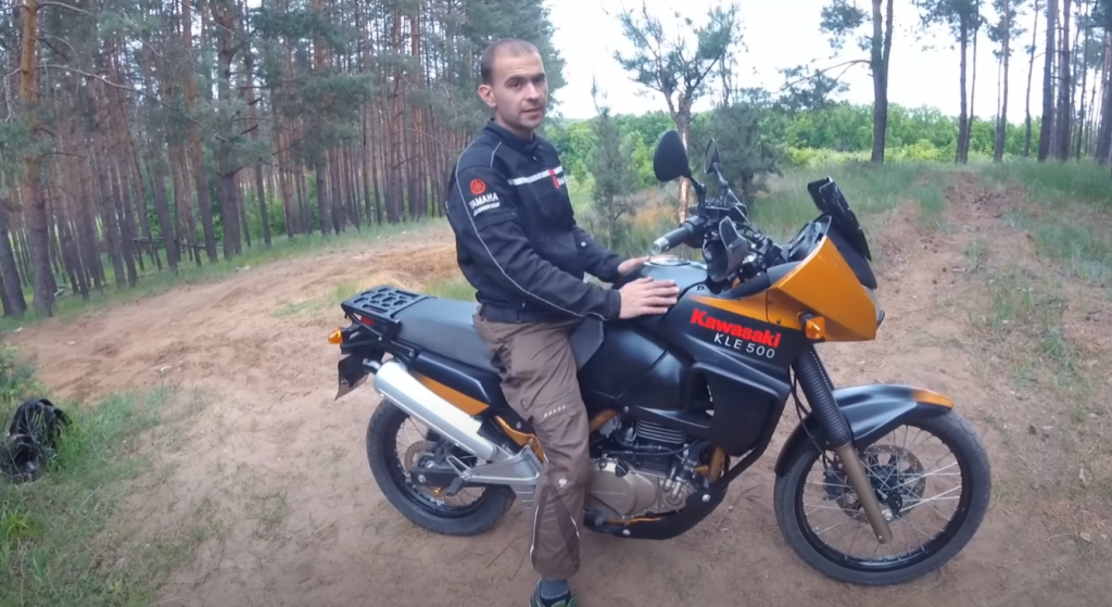 Мотоцикл Kawasaki KLE500