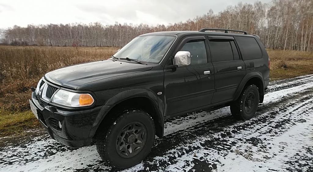 История Модели Mitsubishi Pajero Sport I