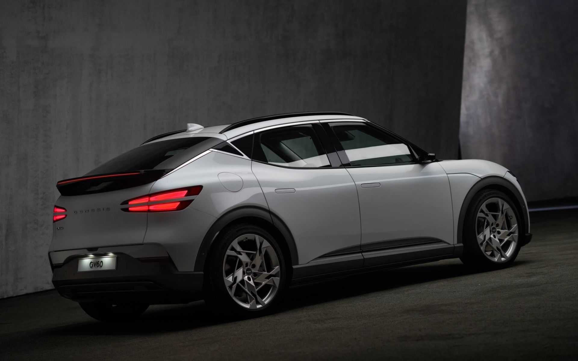 Genesis GV60: без зеркал заднего вида