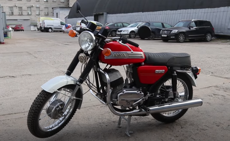 Какой мотоцикл выбрать: Jawa CL или Perak?