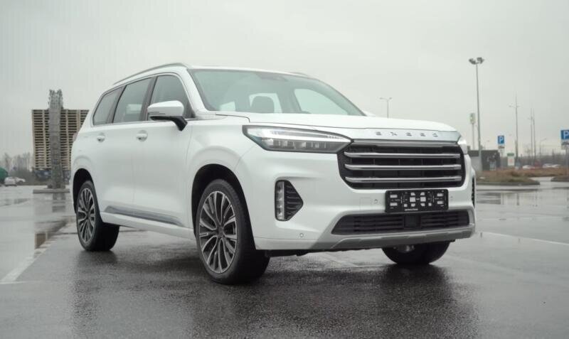 Chery Exeed VX: новый брутальный кроссовер