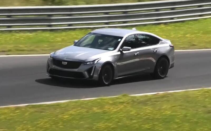 Cadillac CT5-V Blackwing: последний штрих впечатляющего дизайна