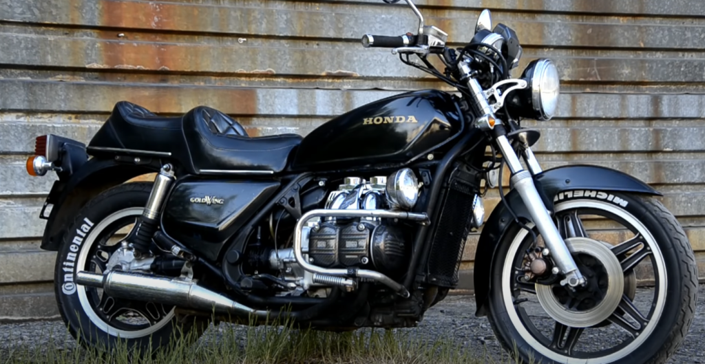 BMW K 1200 LT - модель с невероятной мощностью и комфортом