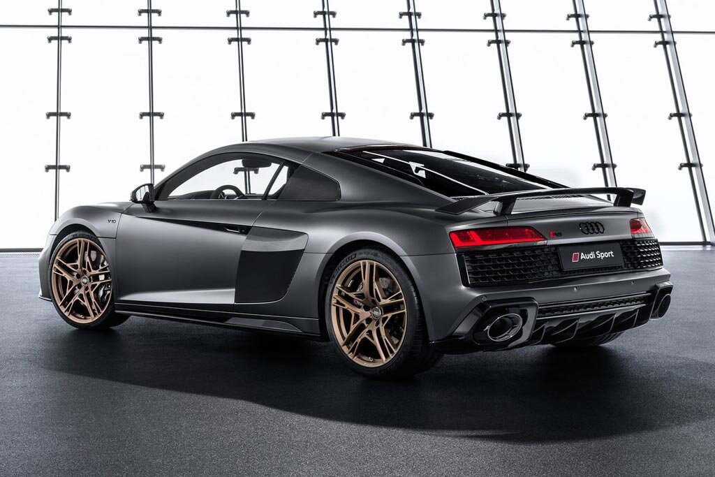 Знаменитость и престиж марки Audi R8 V10