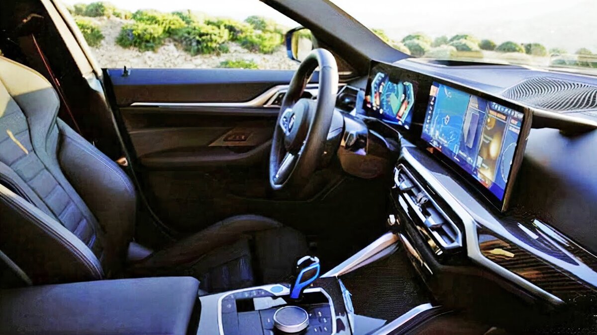 Инновационные технологии в интерьере BMW 5 серии 2024 года