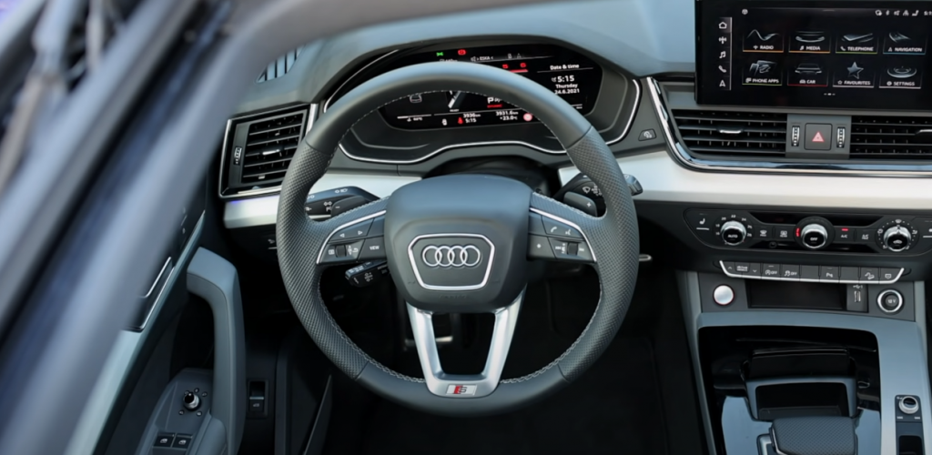 Ауди SQ5 Sportback: новый автомобиль уже в России!