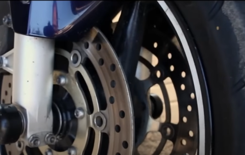 Honda CBR600 F4i: идеальный выбор для любителей скорости
