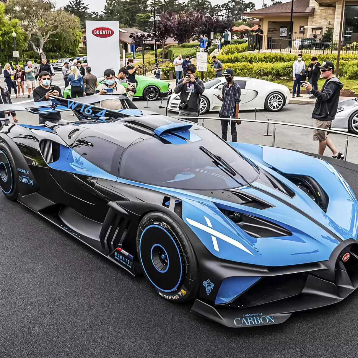 Ограниченные условия для покупки Bugatti Bolide