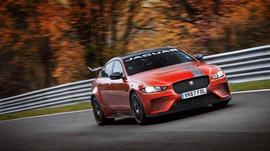 История британского автопрома: Jaguar XE SV Project 8