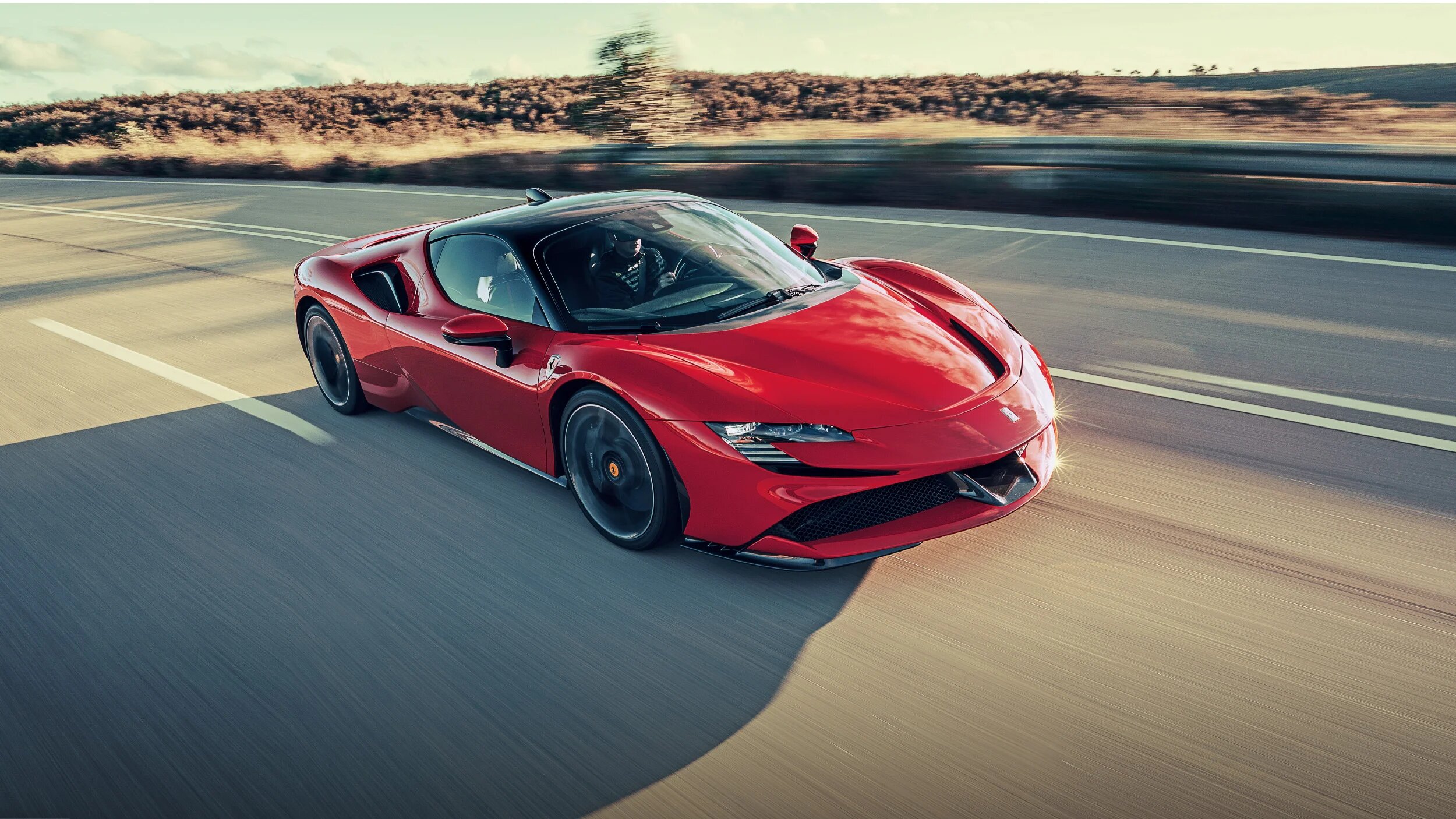 Новое поколение автомобилей: «Ferrari» открывает новые горизонты