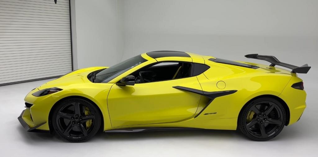 Разработка и инновации: C8 Corvette Z06 - новая эра гоночных автомобилей
