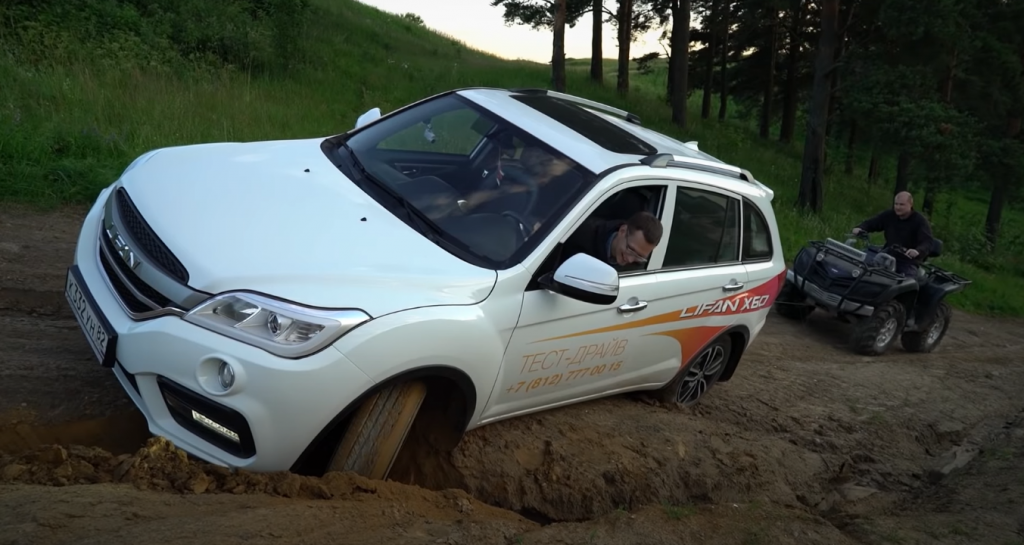 Сравнение Lifan X60 и Toyota RAV4
