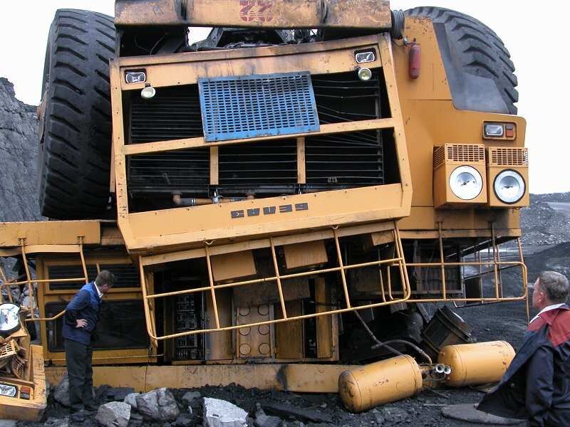 Ищешь новые ощущения? Присоединяйся к команде самосвала БелАЗ!