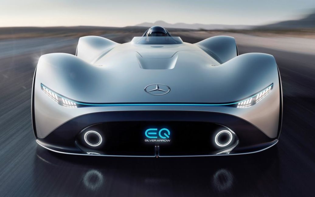 EQ Silver Arrow: новое поколение электромобилей