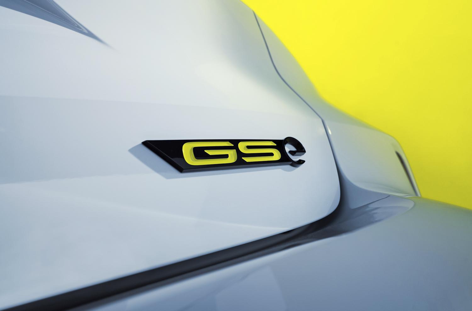Дебют Opel Astra GSe: возвращение спортивной линейки