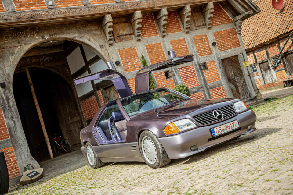 Дизайн и стиль B300 Gullwing
