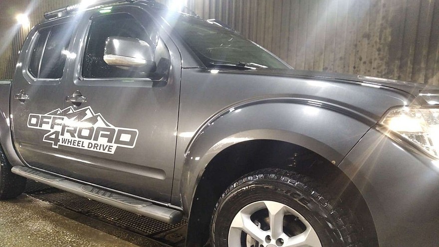 Сравнение Nissan Navara с конкурентами