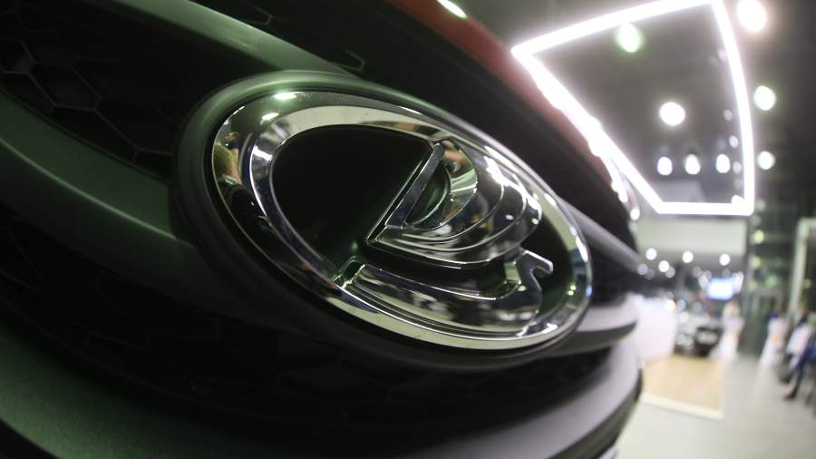Конкуренция на рынке среди автомобилей LADA Aura