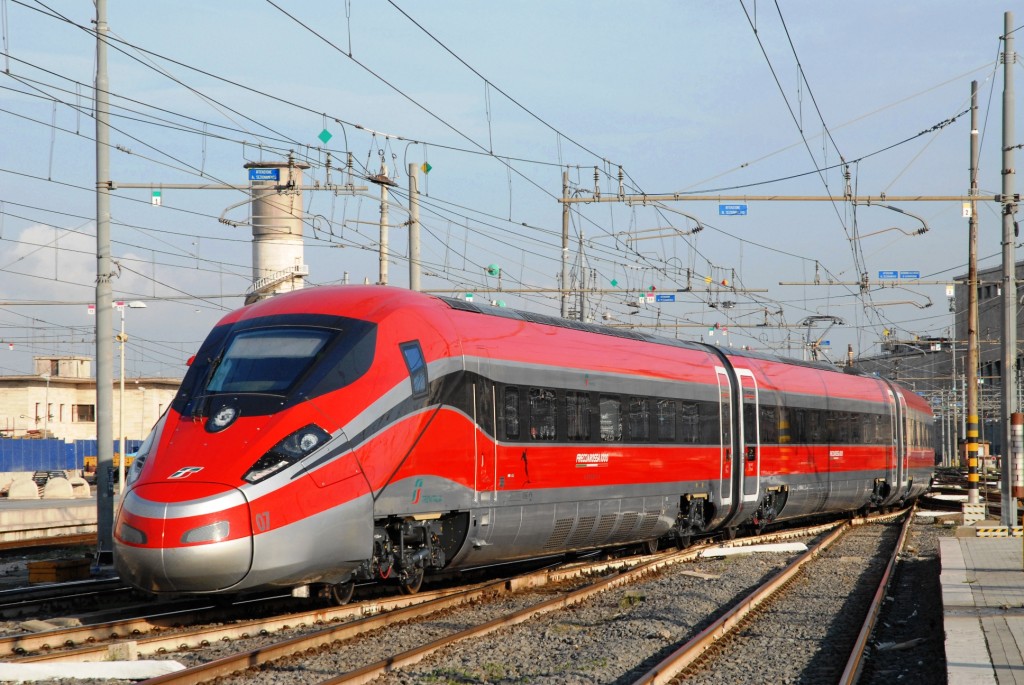 История развития итальянского скоростного поезда Frecciarossa 1000
