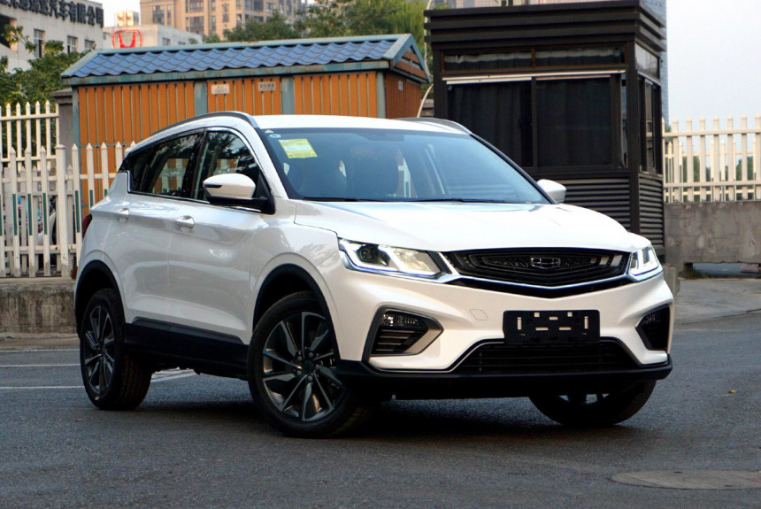 Выбор комплектации Geely Coolray
