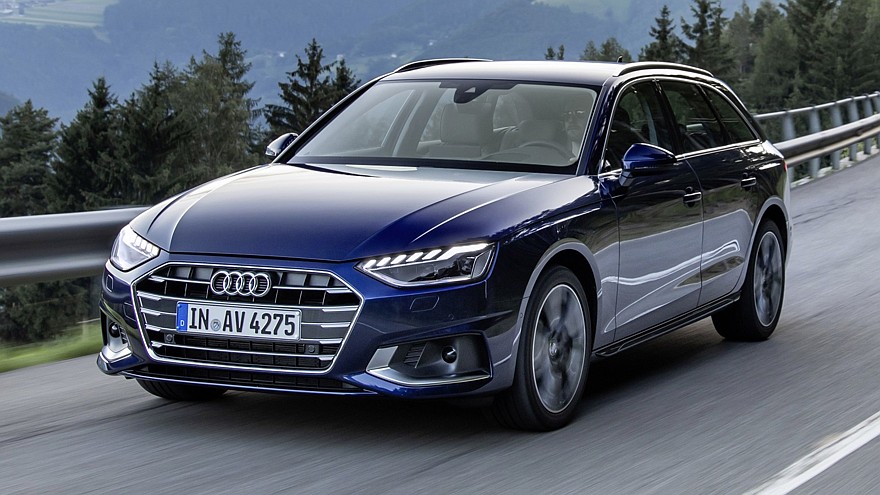 Безопасность и современные технологии в новом Audi A4 Avant (2023)