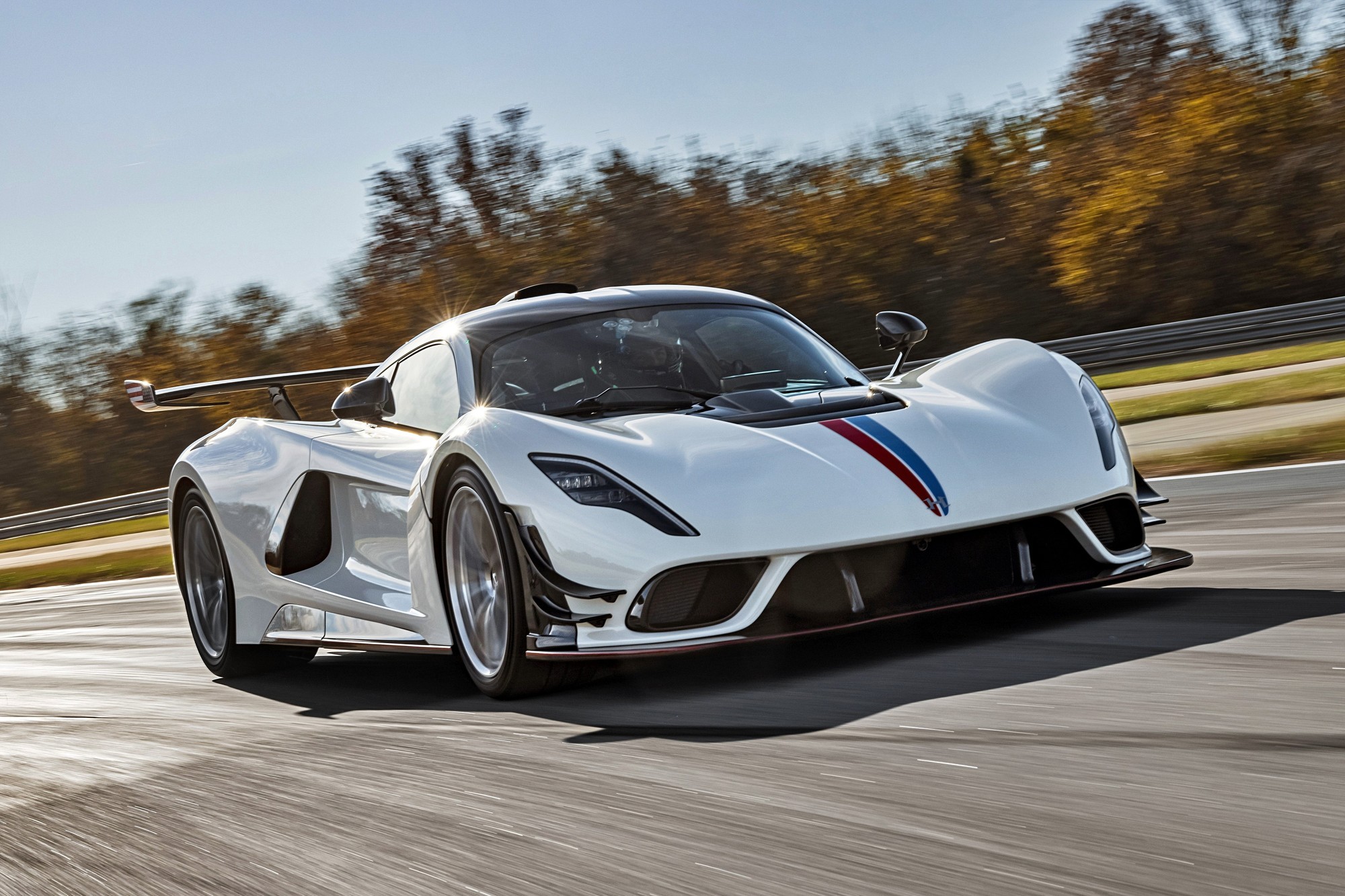 Главная информация о Hennessey Venom F5