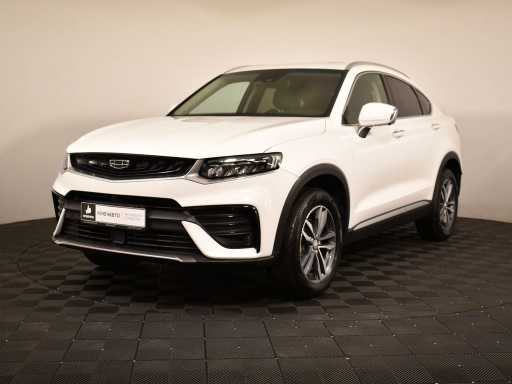 Geely Tugella: красота и стабильность в одном