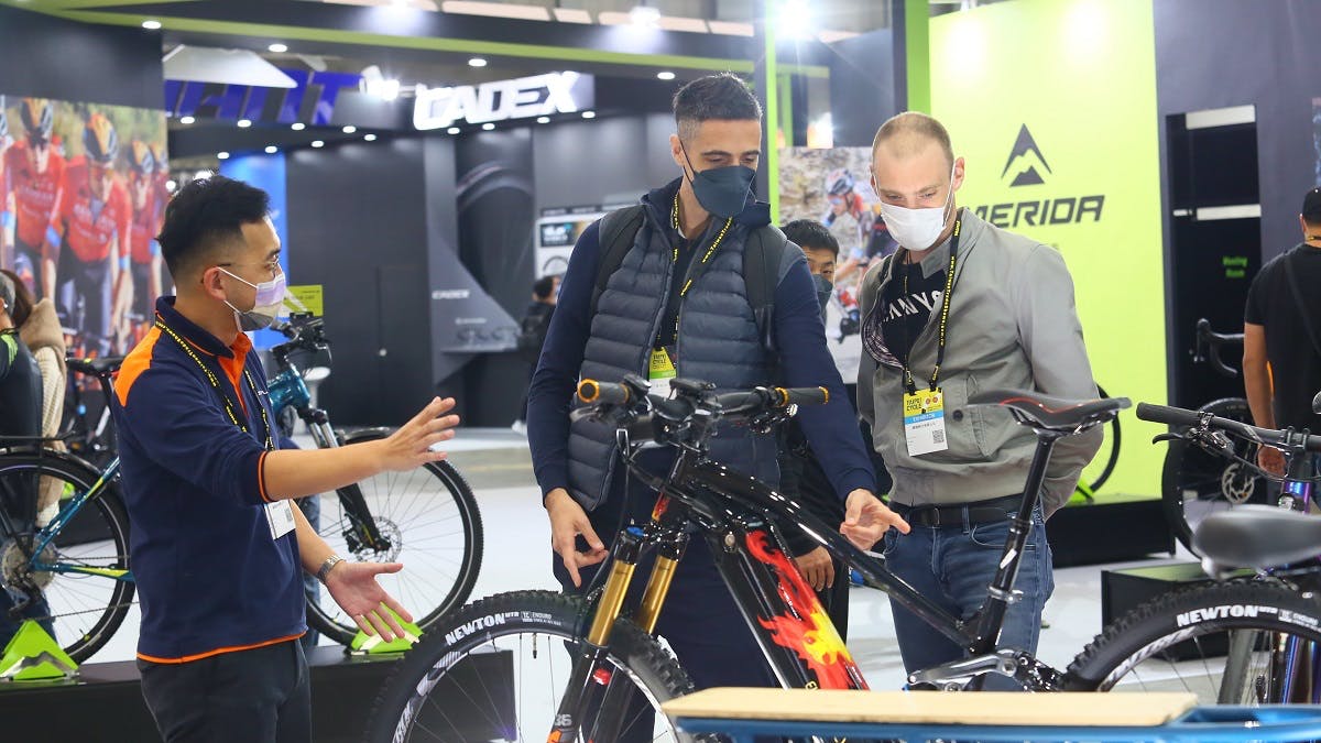 Выставка TAIPEI CYCLE Show 2023: золотая медаль для ELXEY ZK1-E2