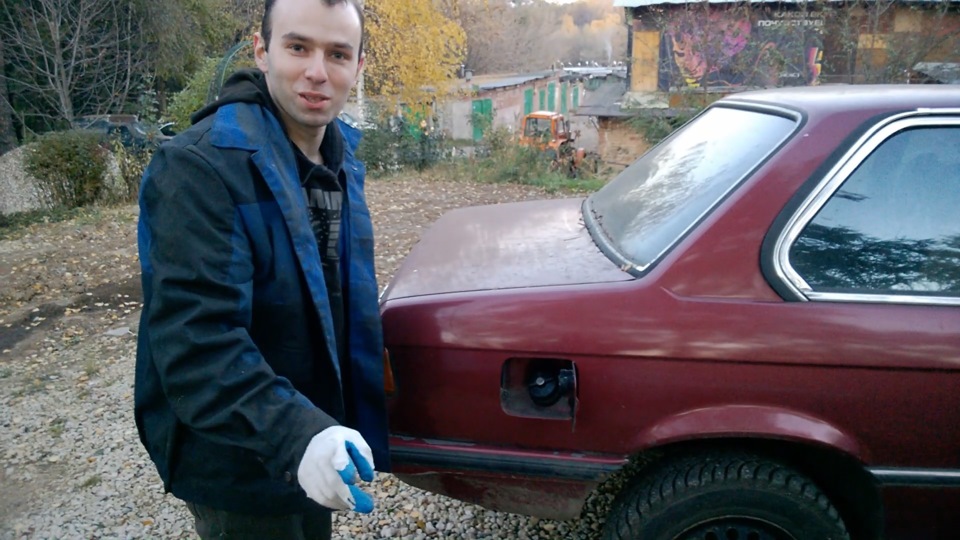 Редкая классика – старая BMW E21