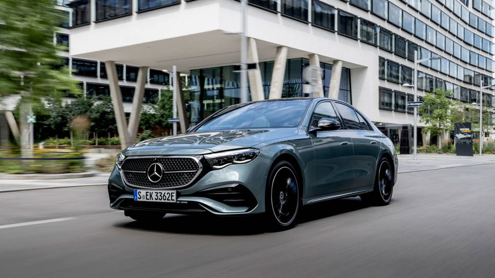 Инновации и новые технологии: Mercedes-Benz E-класса следующего поколения заметен на трассе