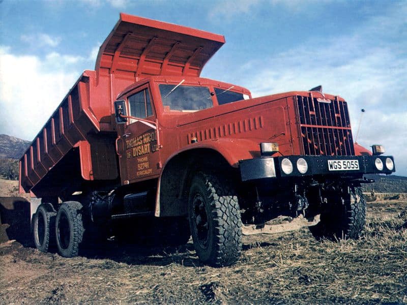 История Молодежного автомобильного завода