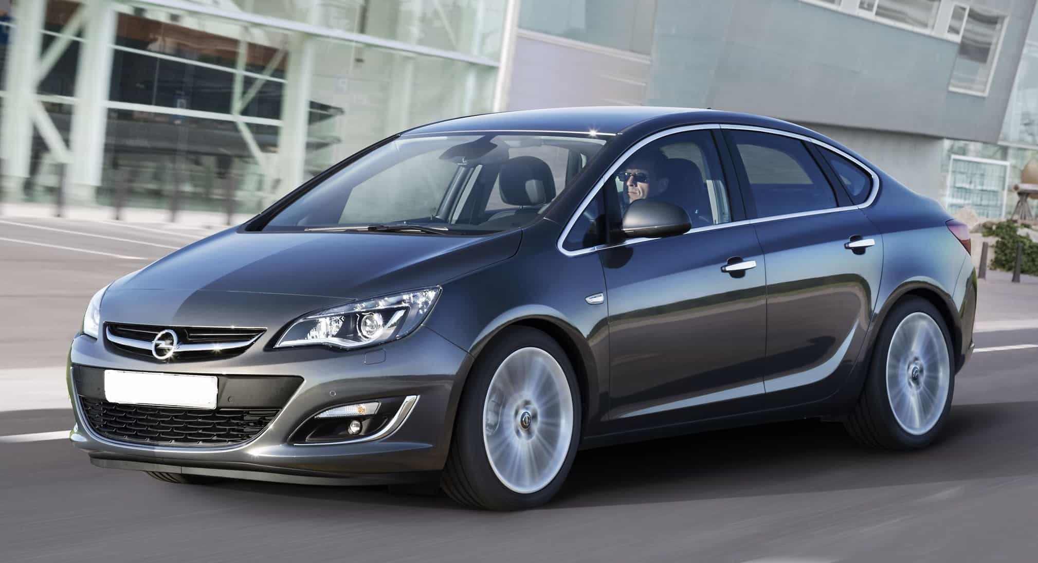 Подержанная Opel Astra: бюджетный вариант для всех