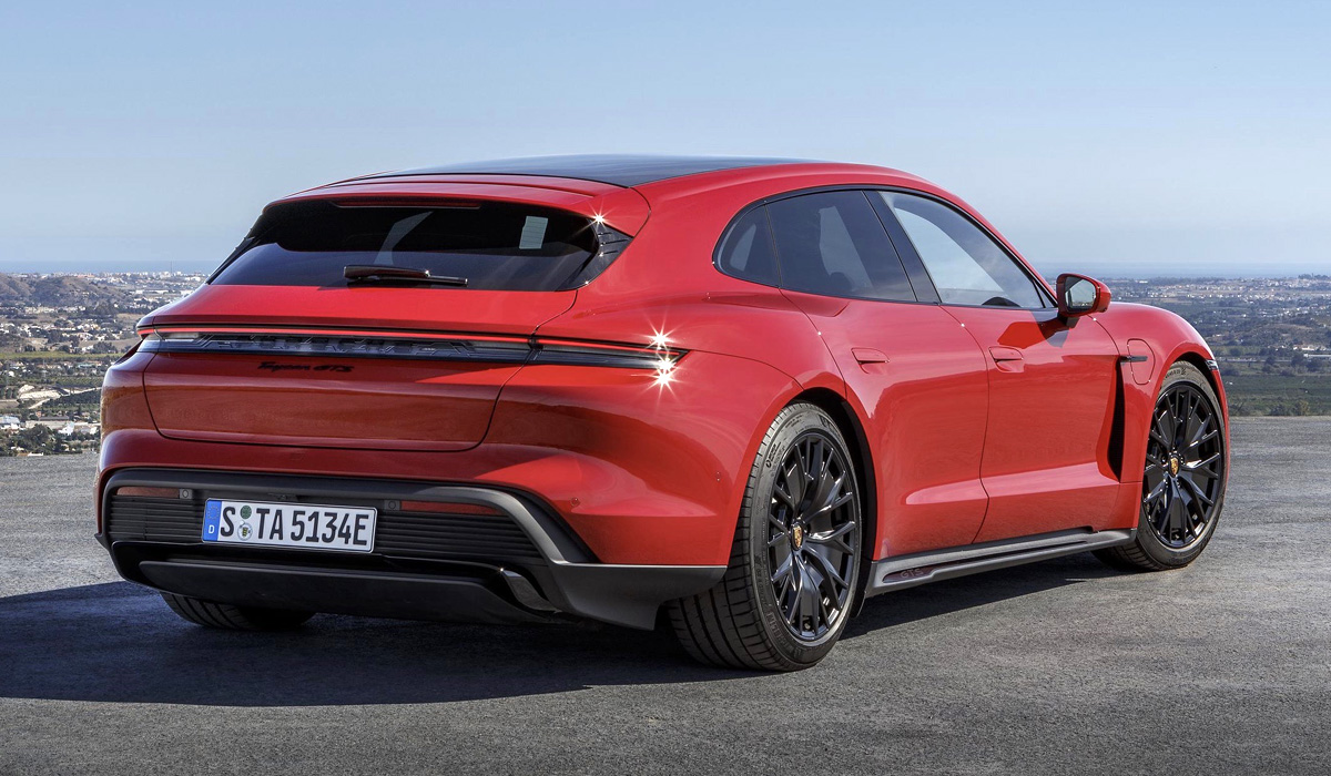 Особенности универсала Porsche Taycan