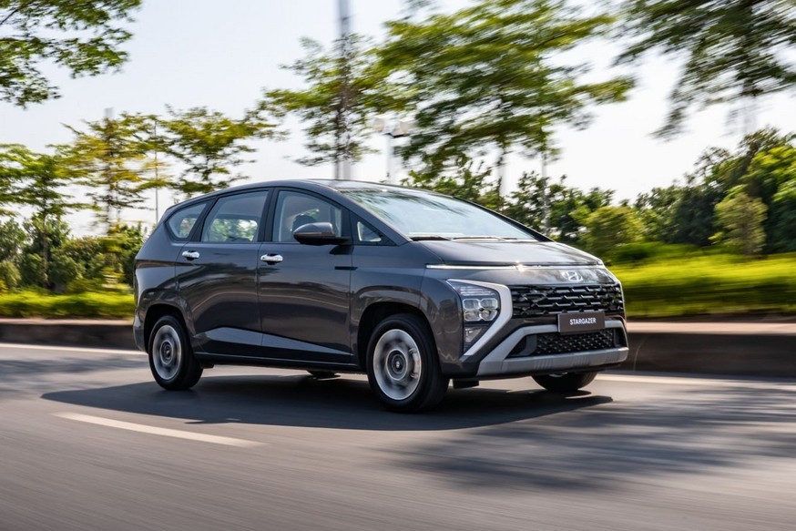 Hyundai Stargazer: футуристичный компактвэн