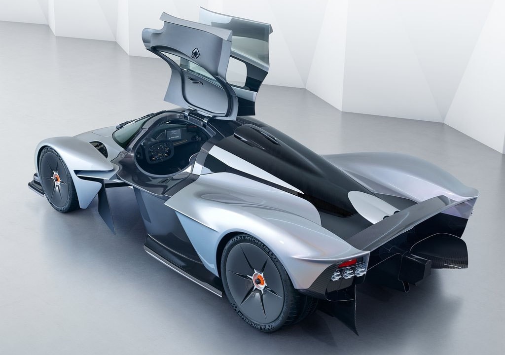 Aston Martin Valkyrie: доступность и цена