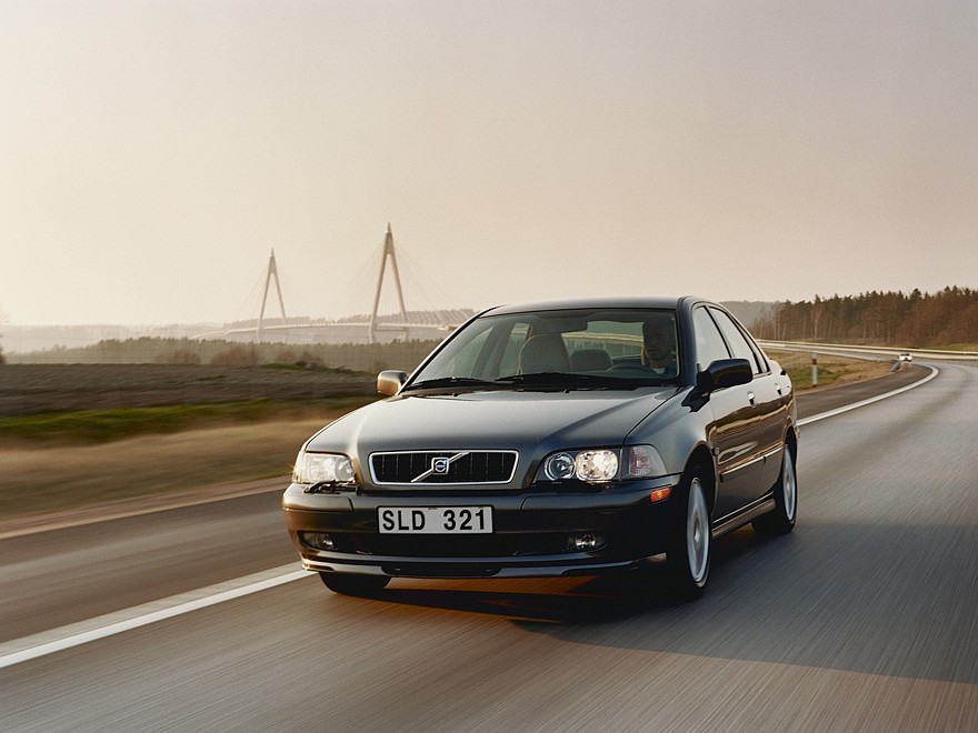Советы по выбору и покупке Volvo S40