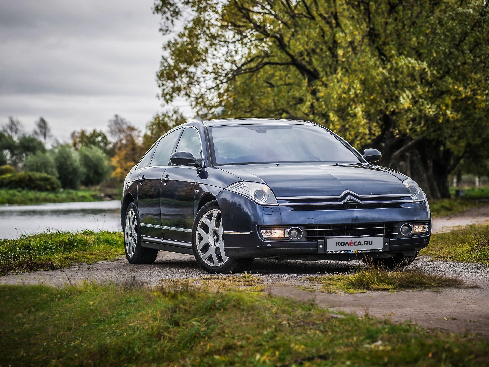 Citroen C6 – редкий автомобиль с впечатляющим оснащением